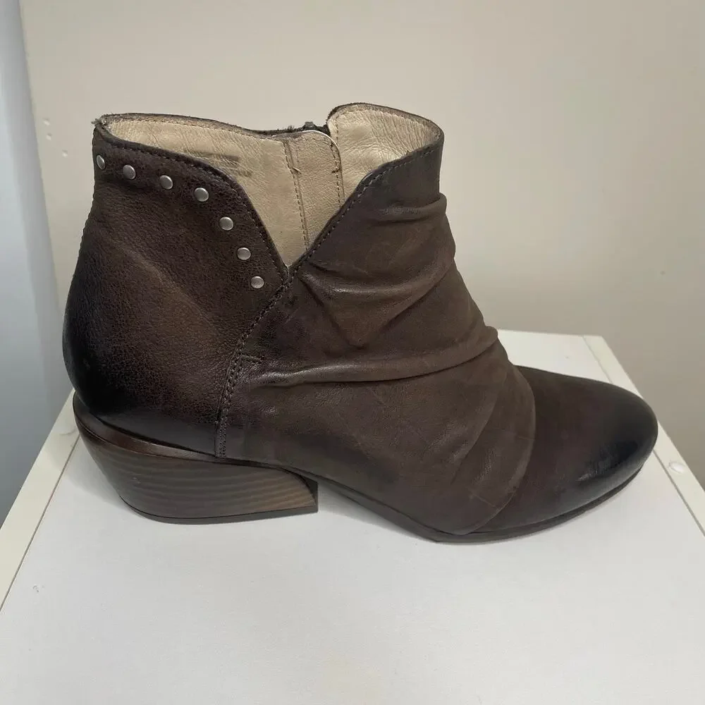 Miz Mooz Ruched Slouchy Leather Studded Ankle Boots Booties Zipper Brown Sz 38‎